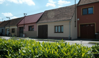 Pronájem rodinného domu v Šumicích